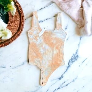 Sophie Rue NWT Tie Dye Orange Bodysuit Size Medium